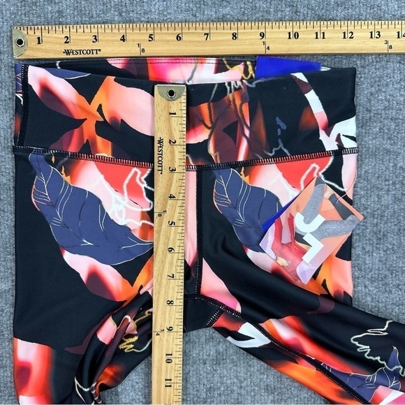Joy Lab Floral Print Sports Bra & 7/8 Leggings Sz XS NWT - Picture 8 of 17